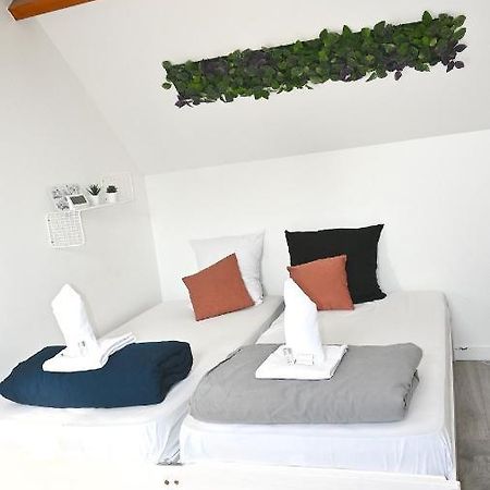 Hotel Class&Cosy CHAMBRE 5mn Aéroport Roissy CDG Le Mesnil-Amelot Esterno foto